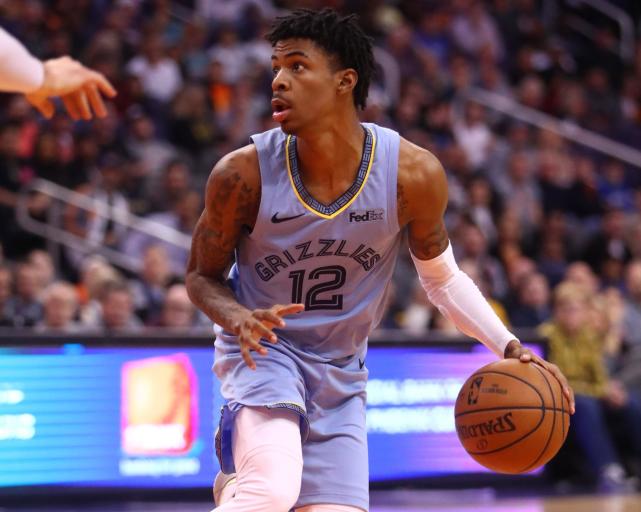  莫兰特关键抢断锁定胜局，灰熊客场力克太阳获三连胜